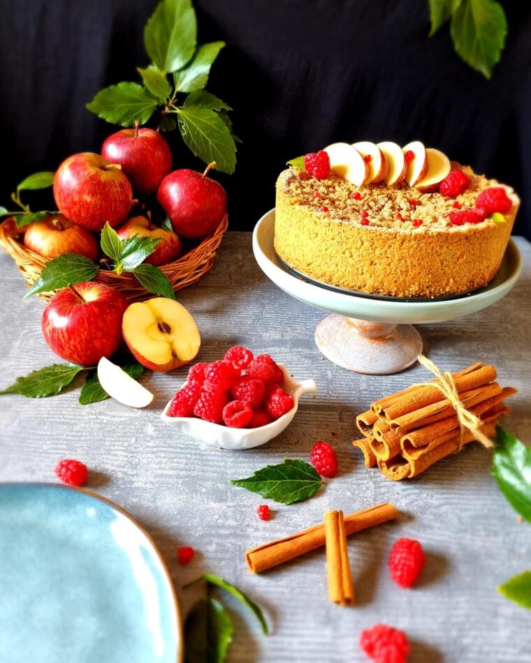 Heathy Dutch Apple Crisp Pie