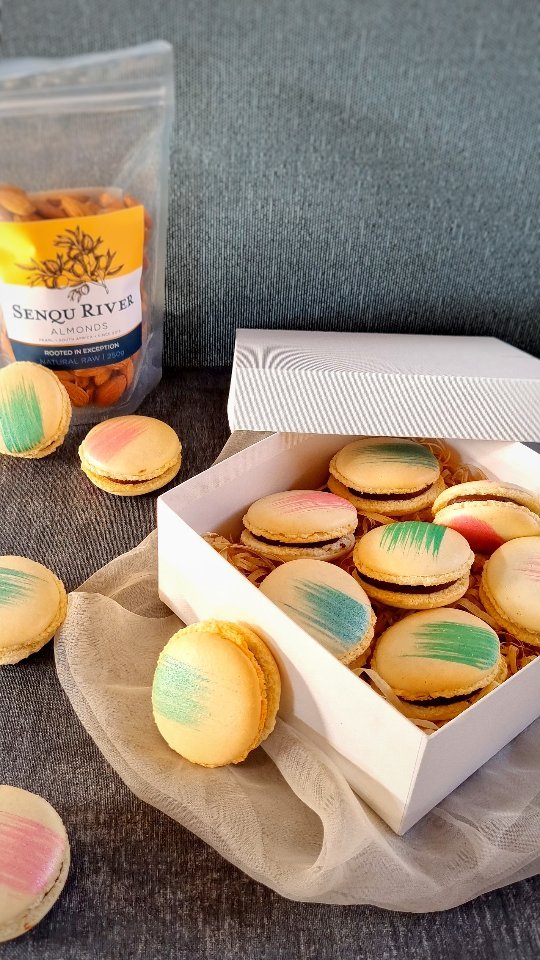 Italian Meringue Macarons