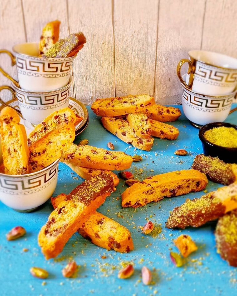 Pistachio Choc Chip Cantucci / Biscotti