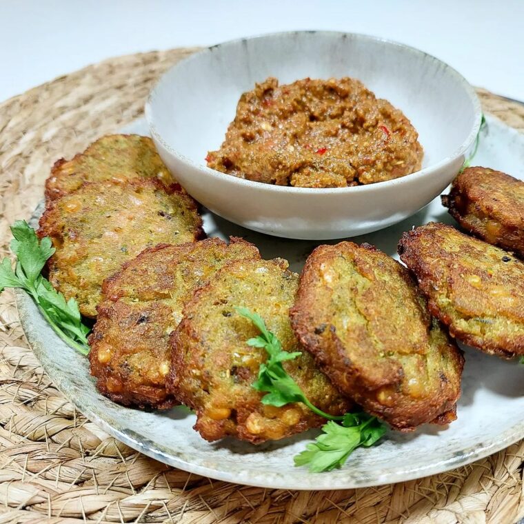 Dal Vada (Indian Lentil Fritters)
