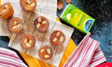 Healthy Almond And Oats Muffins