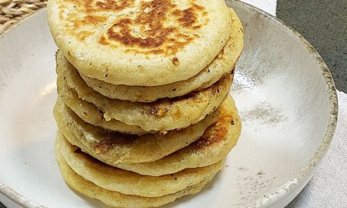 Hotteok (Korean Sweet Pancakes)