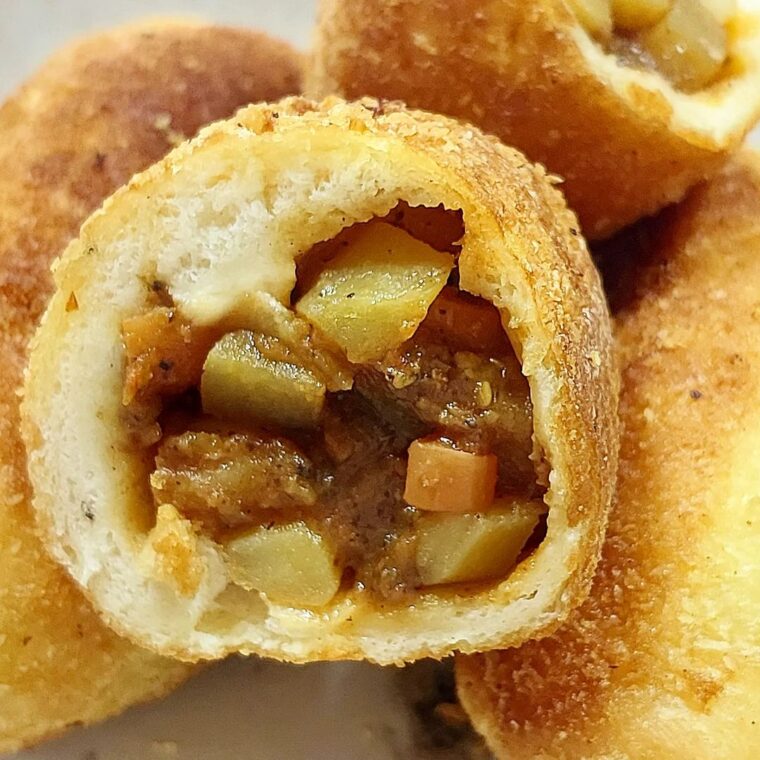 Karē Pan (Japanese Curry Bread)