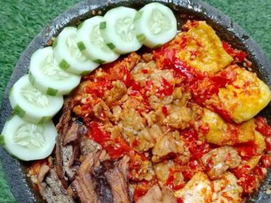 9 Various of Spicy Indonesian Food From the Ancient One and Viral One