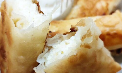 3 Cheese Turkish Spring Rolls (Üç Peynirli Sigara Böreği )