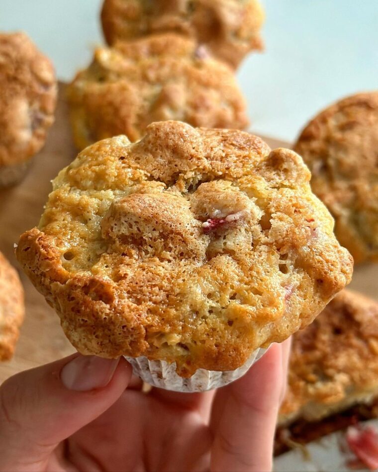 Rhubarb Muffins