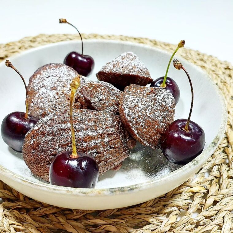 Chocolate Madeleines