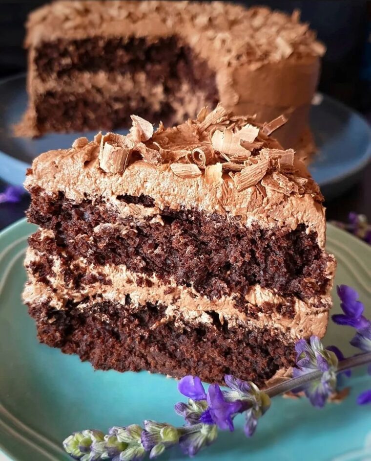 Eggless Chocolate Cake