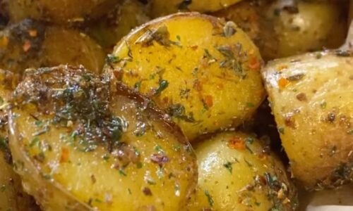 Garlic And Herb Pan Roasties