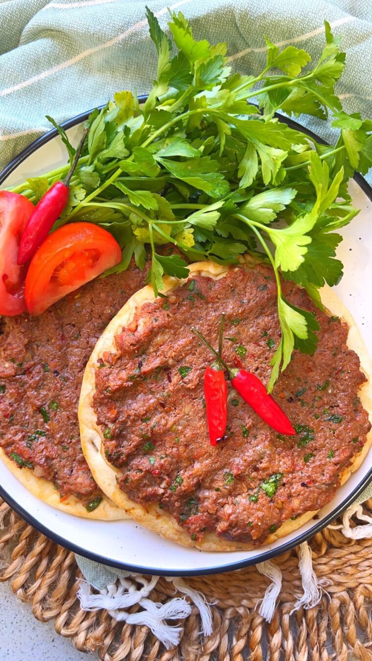 Sfiha On Pitta Bread