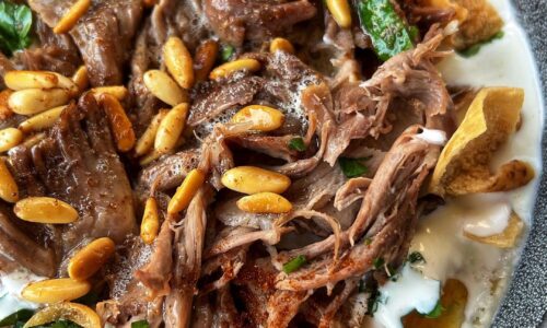 Fattet Mozzat (Fatteh With Lamb Shanks )