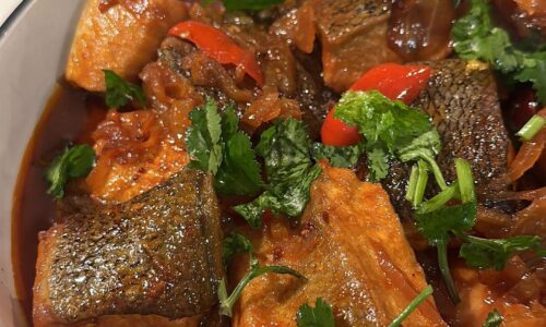 Picy Cranberry Salmon Curry