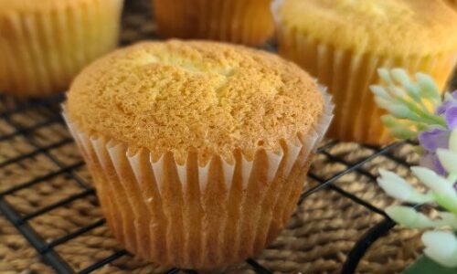 Soft Spongy Fluffy Cupcakes
