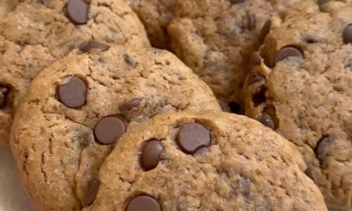 Vegan Chocolate Chips Cookies