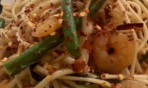 Easy Spicy Prawn Noodles - Food Recipes dari Peanuts