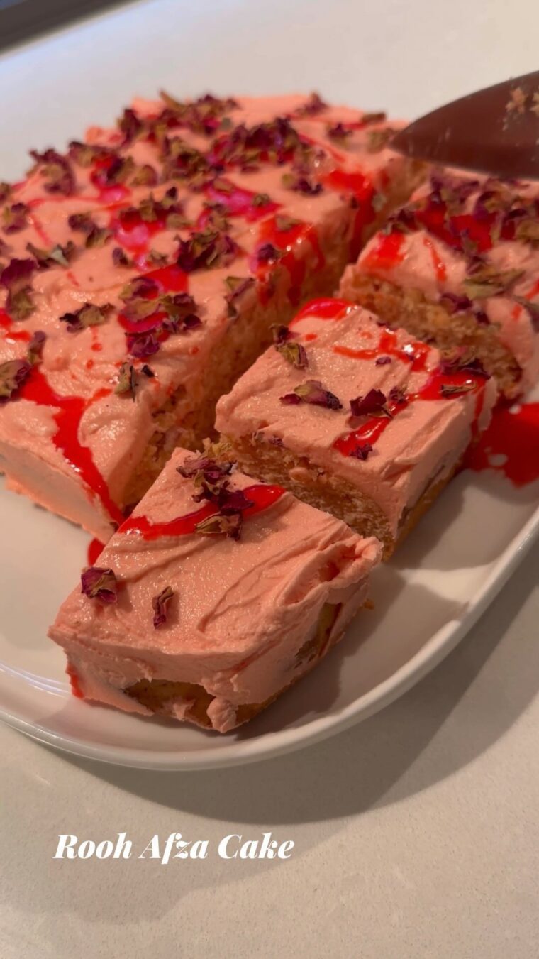 Rooh Afza Cake