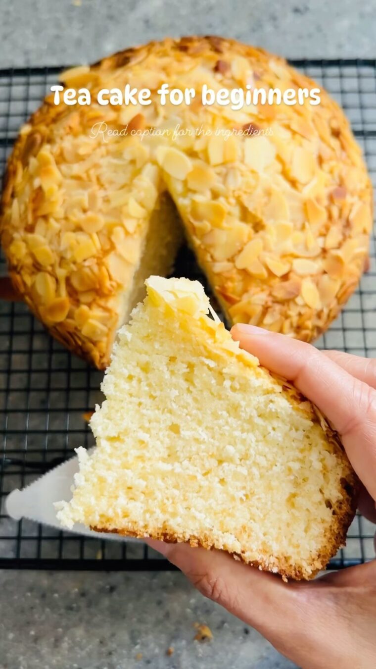 Tea Cake With Toasted Almonds