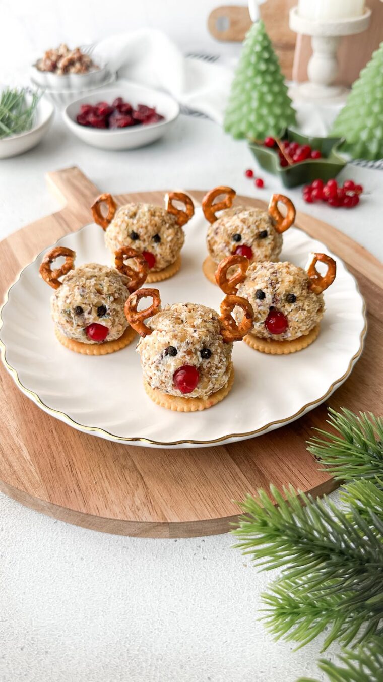 Rudolph Mini Cheeseballs