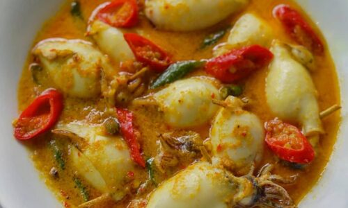 Gulai Cumi Isi Telur Puyuh