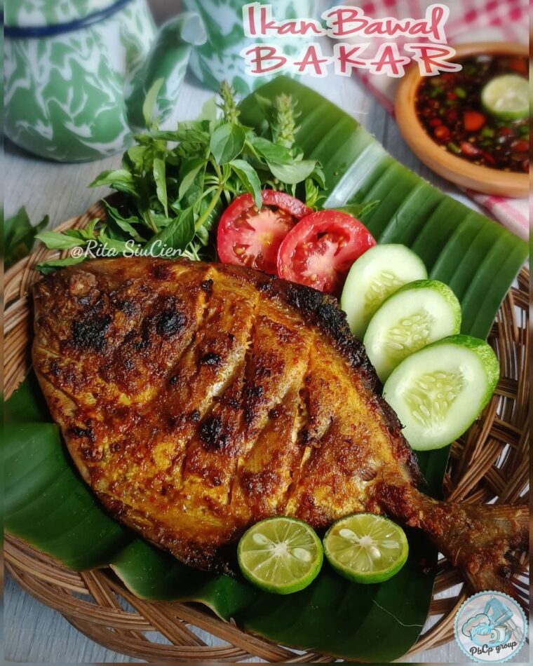 Resep Ikan Bawal Bakar Dari rita_siucien