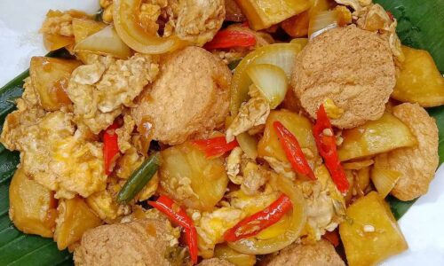 Tofu Telur Kentang Kecap - Masakan dari Cabai, Kentang, dan Telur