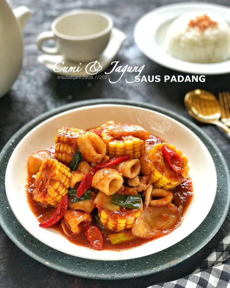 Resep Cumi Dan Jagung Saus Padang Dari trisulistijani.2908