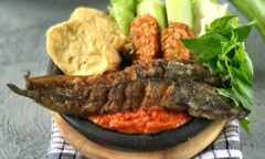 Resep Penyet Lele Dari trisulistijani.2908