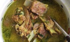 Resep Iga Sapi Kuah Kuning Dari mela.wati