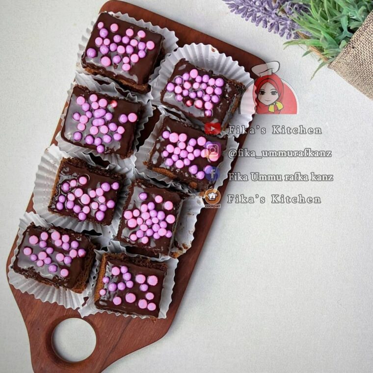 Resep Mocca Cake Siram Coklat Dari fika_ummurafkanz