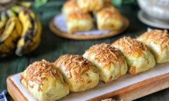 Resep Bolen Pisang Keju Coklat Dari trisulistijani.2908