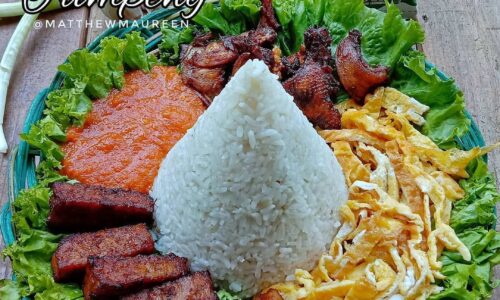 Nasi Uduk Tumpeng