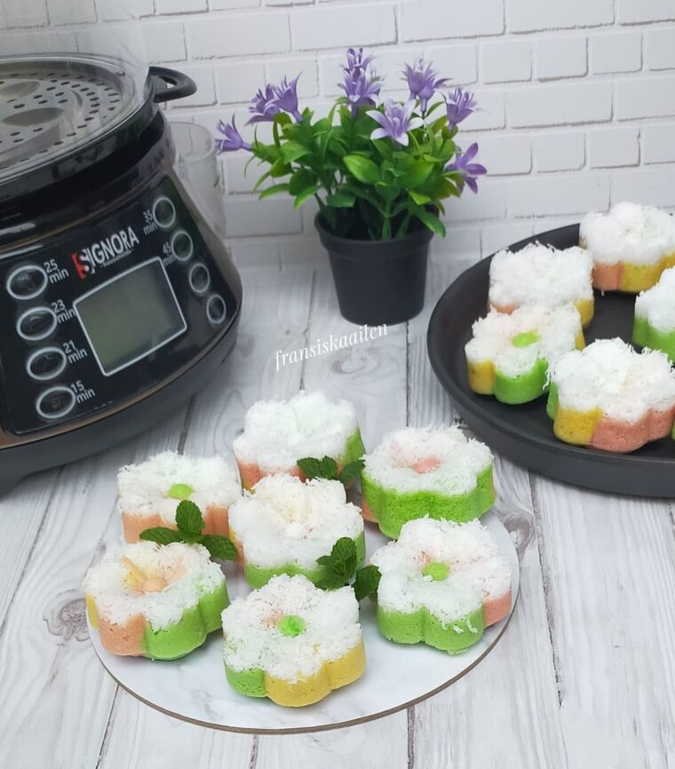 Resep Putu Ayu Rainbow Dari fransiskaailen