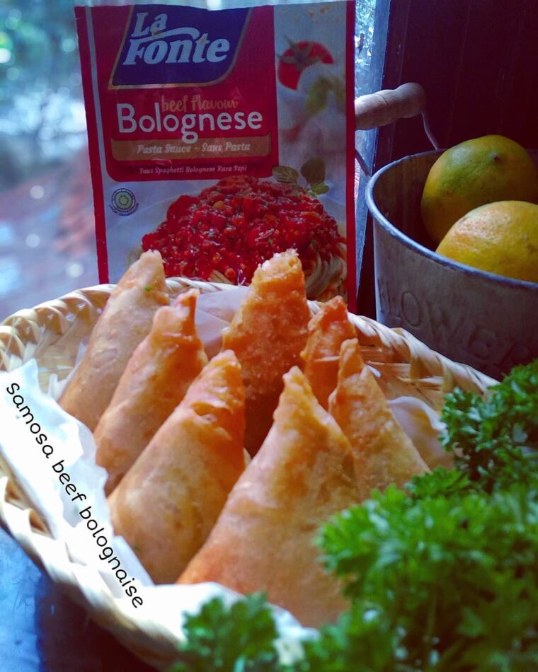 Resep Samosa Beef Bolognaise Dari mabela_cooking_club