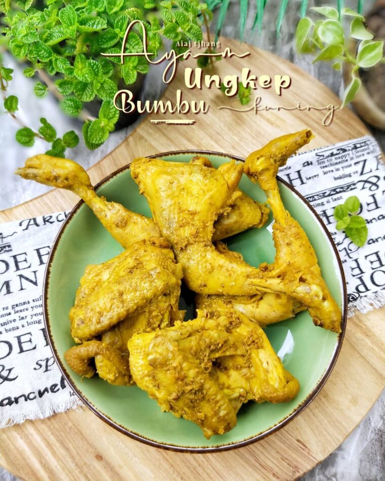 Resep Ayam Ungkep Bumbu Kuning Dari aiai_tjhang.kitchen