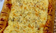 Resep Cheesy Pizza Dari dapoererna