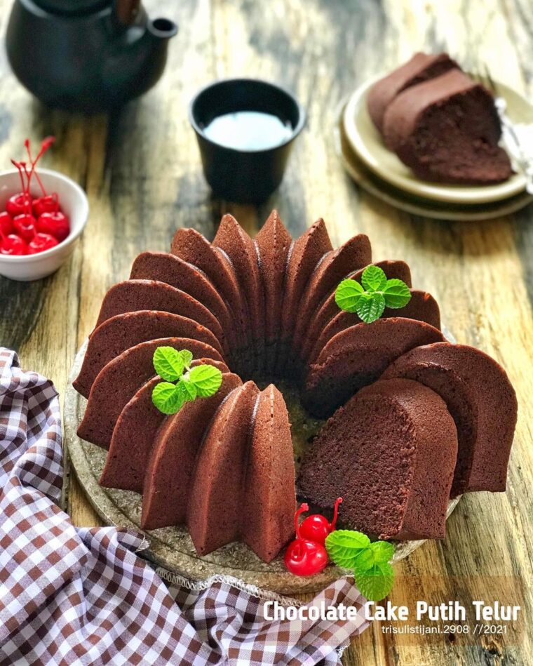 Resep Chocolate Cake Putih Telur Dari trisulistijani.2908
