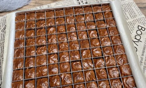Shiny Brownies Bites