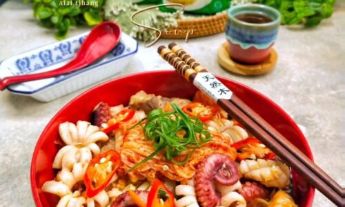 Jjampong / Korean Seafood Noodle Soup - Masakan dari Gurita