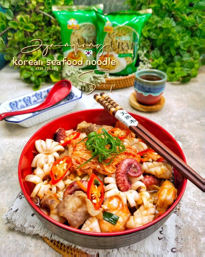 Resep Jjampong / Korean Seafood Noodle Soup Dari @aiai_tjhang.kitchen