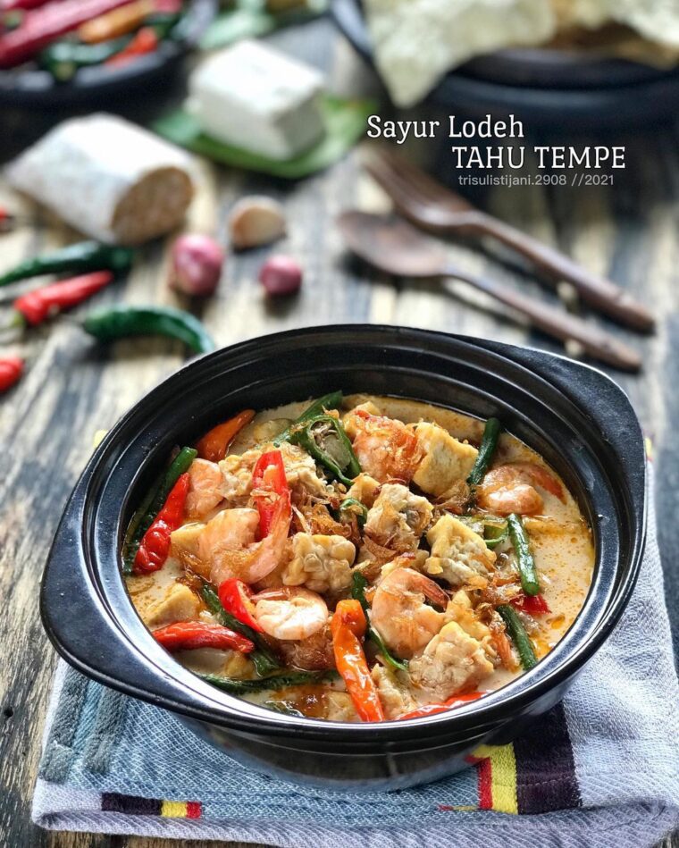Resep Sayur Lodeh Tahu Tempe Dari trisulistijani.2908