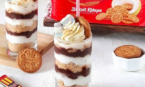 Roma Kelapa Dessert In Jar