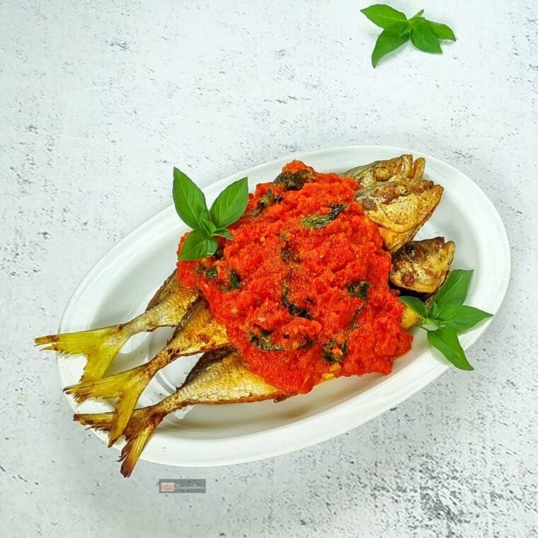 Resep Ikan Kembung Sambal Kemangi Dari qiutin.kitchen