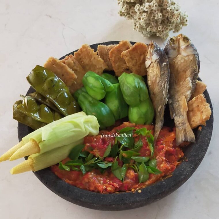 Resep Sambal Terasi Kemangi Dari fransiskaailen