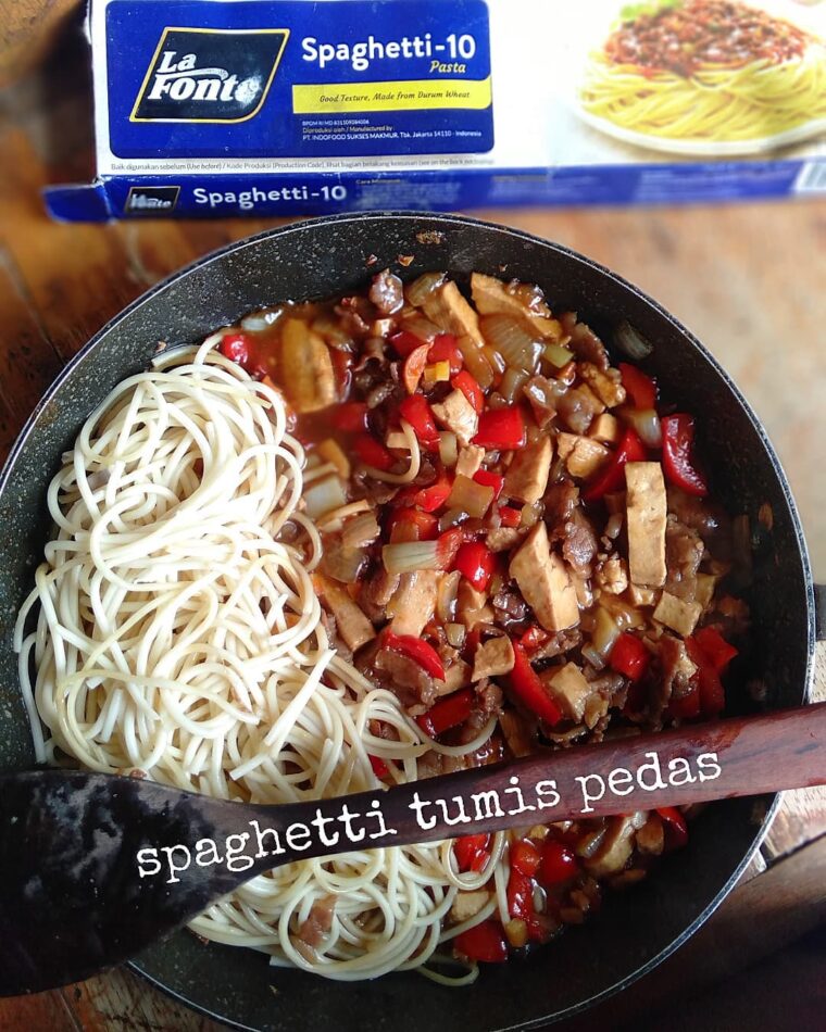 Resep Spaghetti Tumis Pedas Dari mabela_cooking_club