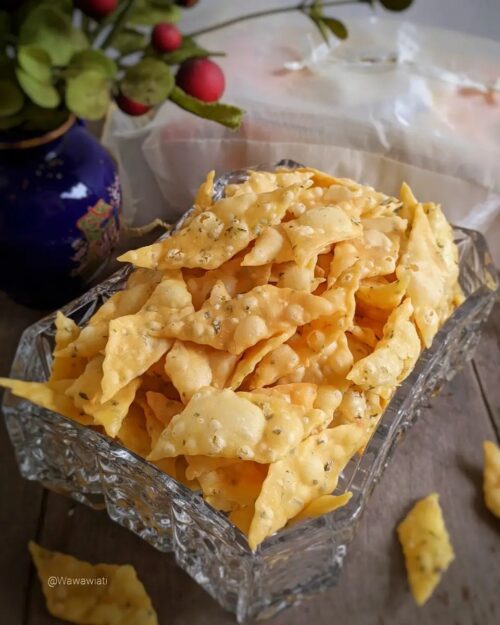 10 Resep Keripik Unik Yang Bisa Untuk Ide Jualan!