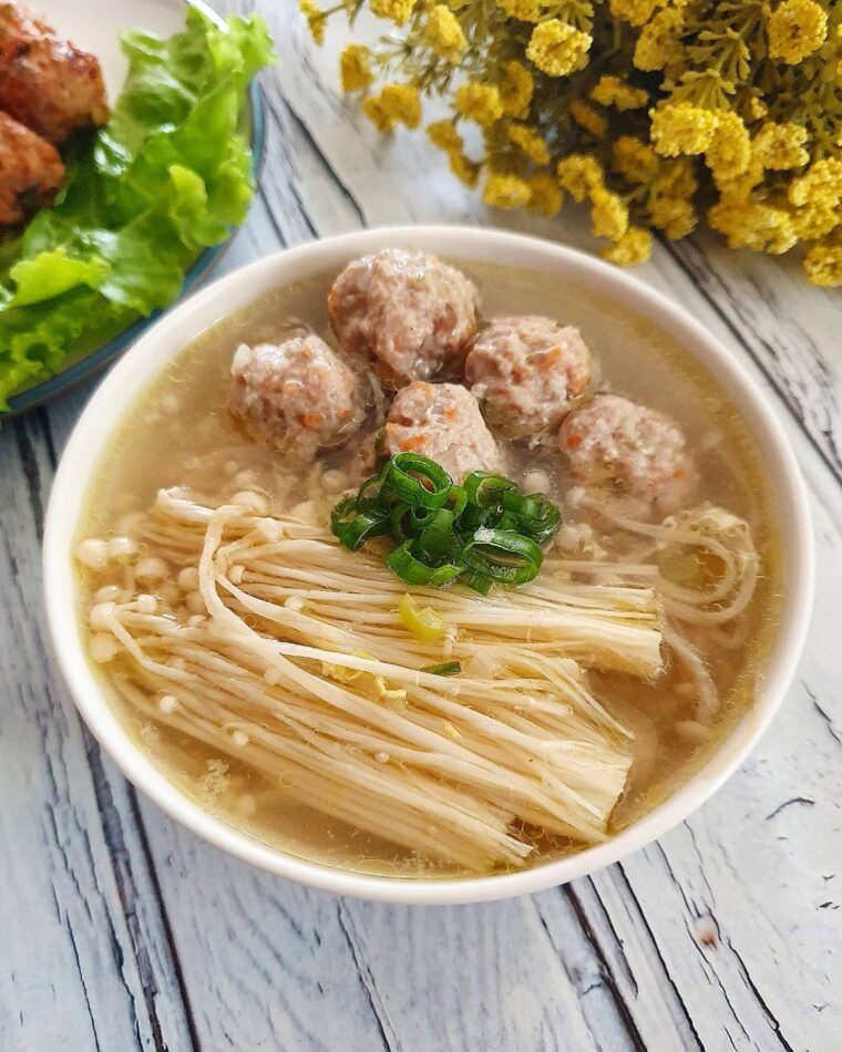 Resep Enoki Mushroom Soup Dari yscooking