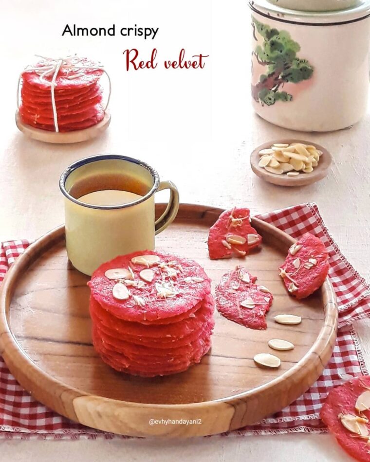 Resep Almond Crispy Red Velvet Dari evhyhandayani2