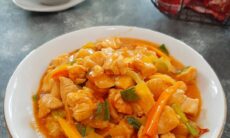 Resep Ayam Saus Asam Manis Dari rinihasrita