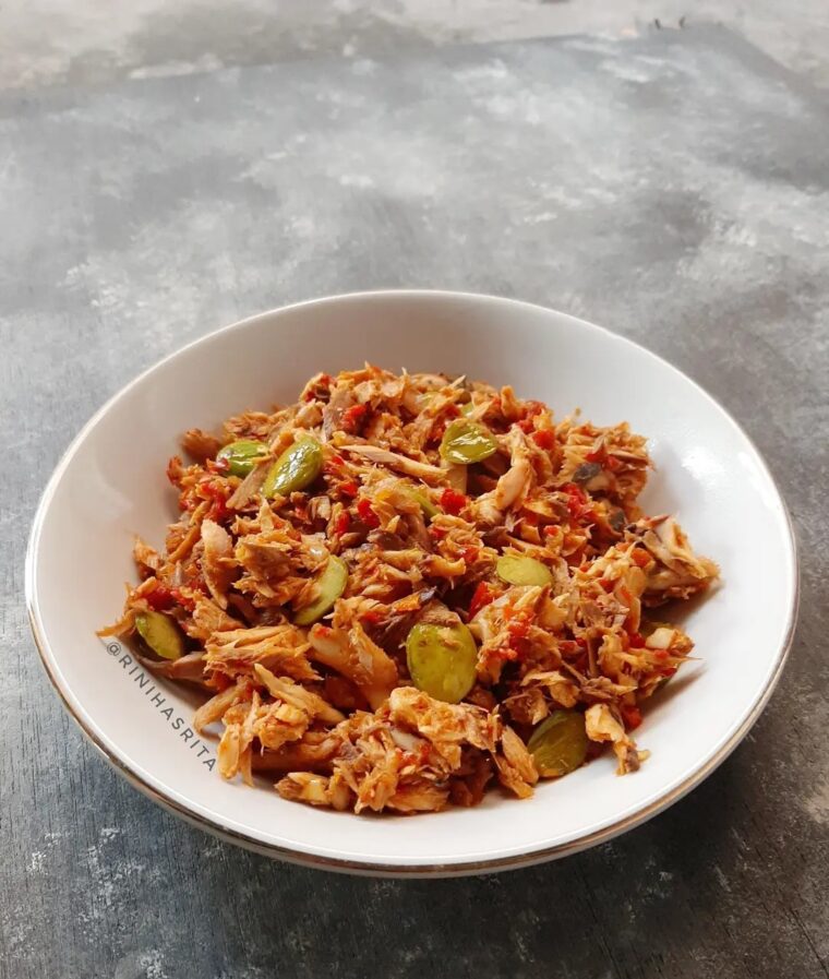Resep Ikan Suwir Pedas Dari rinihasrita