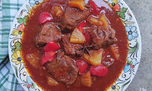 Kari Daging Masak Nanas